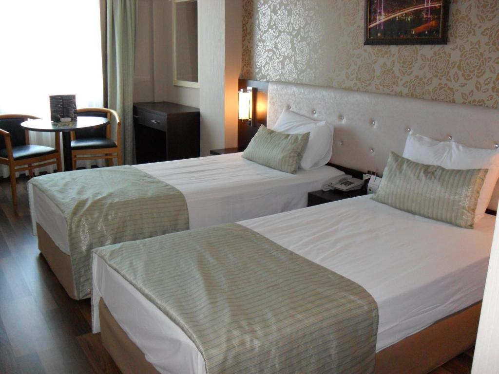 Palmcity Hotel Akhisar Rum bild