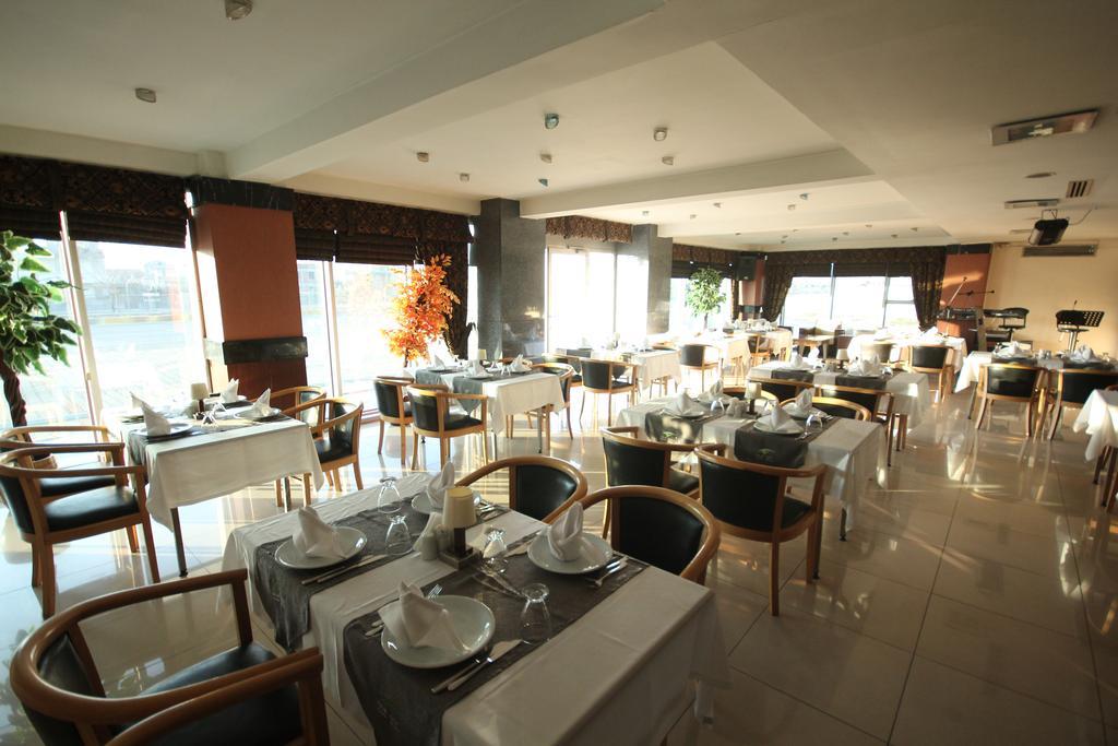 Palmcity Hotel Akhisar Rum bild